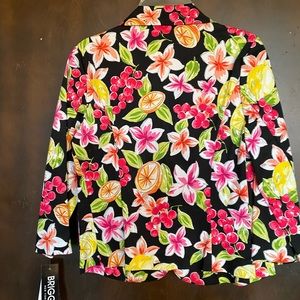 New never worn floral blazer with tag